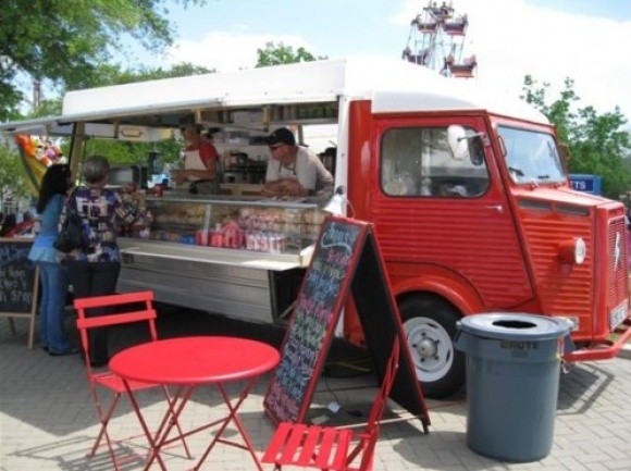 1974_Citroen_HY_Mobile_Food_Service_Van_For_Sale_resize