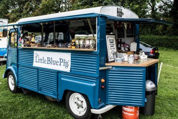 citroen-h-van-little-blue-pig-1