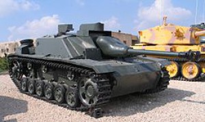 stug-iii-latrun-2.jpg